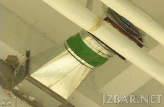 100525xrb70a7obcam5qab.jpg