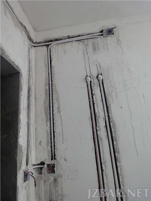 093736se23wgj6pgqgrqad.jpg